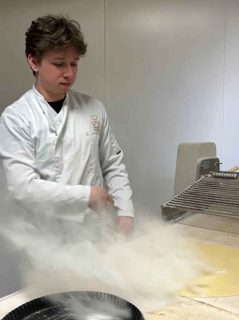 In het atelier van Bakkerij Bekaert wordt elke dag ambachtelijk gebakken